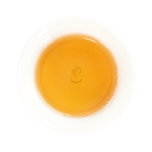 Lade das Bild in den Galerie-Viewer, Oolongtee Da Hon Pao Bio Tee in der Tasse