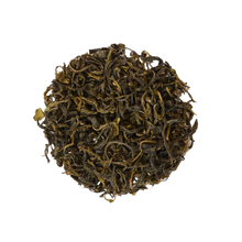 Lade das Bild in den Galerie-Viewer, Jasmin Yuncui Bio Tee