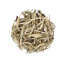 Lade das Bild in den Galerie-Viewer, Wild Silver Tips Bio Tee
